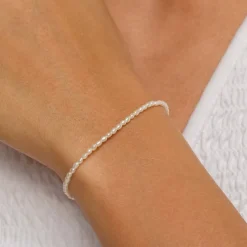 2 mm armbånd med ferskvandsperle
