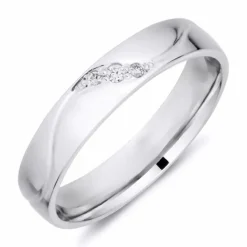4 mm diamant vielsesring i 14 karat hvidguld 0,008 ct og 0,015 ct