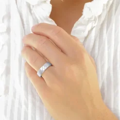 6 mm diamant vielsesringe i 9 karat hvidguld - sæt