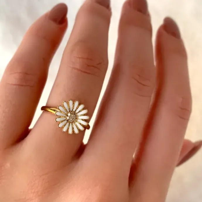 11 mm marguerit ring i forgyldt sølv - Matilda