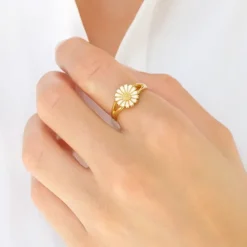 10 mm marguerit ring i forgyldt sølv - Marie