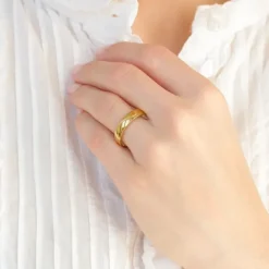 5 mm vielsesring i 14 karat guld