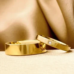 6 og 3 mm diamant vielsesringe i 9 karat guld - sæt