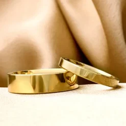 6 og 3 mm vielsesringe i 9 karat guld - sæt