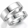 6 og 4 mm vielsesringe i 9 karat hvidguld 0,03 ct - sæt