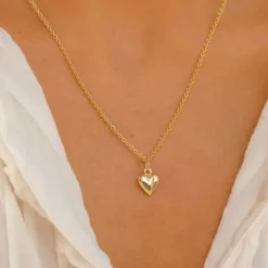 9 x 10 mm hjerte vedhæng i 8 karat guld