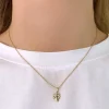 Blad vedhæng i 9 karat guld
