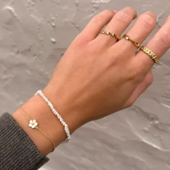 Blomster armbånd i forgyldt sølv