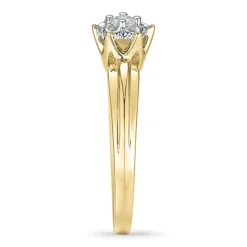 Blomster diamant ring i 9 karat guld.- og hvidguld 0,08 ct