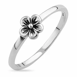 Blomster ring i sølv