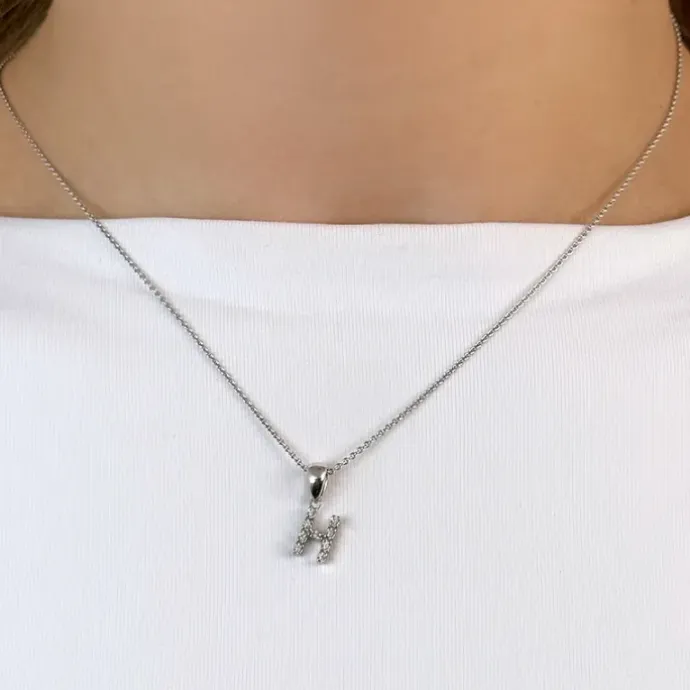 Bogstav h diamant vedhæng i 9 karat hvidguld 0,05 ct