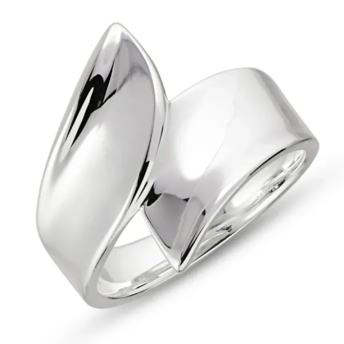 Bred ring i sølv
