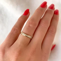 Diamant alliancering i 14 karat guld 0,251 ct