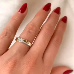 Diamant guld ring i 14 karat guld.- og hvidguld 0,08 ct