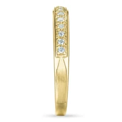 Diamant ring i 9 karat guld 0,07 ct