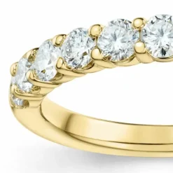 Diamant ring i 14 karat guld 0,75 ct