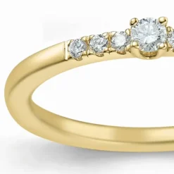 Diamant ring i 14 karat guld 0,04 ct 0,06 ct