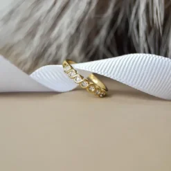 Diamant ring i 9 karat guld med rhodium 0,04 ct