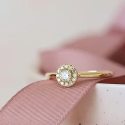 Diamant ring i 14 karat guld 0,234 ct