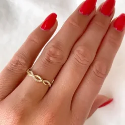 Diamant ring i 14 karat guld 0,15 ct