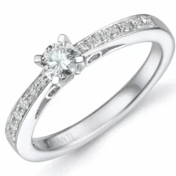 Diamant ring i 14 karat hvidguld 0,26 ct 0,12 ct