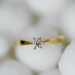 Diamant solitairering i 14 karat guld 0,20 ct