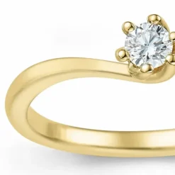 Diamant solitairering i 14 karat guld 0,10 ct