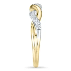 Diamantring i 14 karat guld.- og hvidguld 0,13 ct