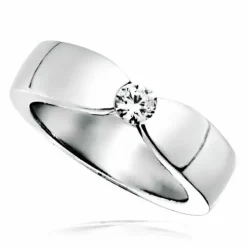 Elegant hvid zirkon ring i rhodineret sølv