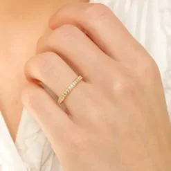 Elegant ring i forgyldt sølv
