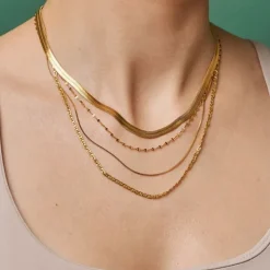 Enamel Carla halskæde i forgyldt sølv
