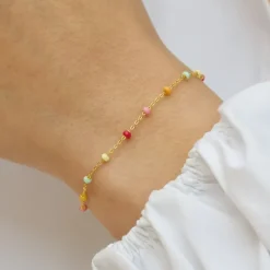 Enamel Lola Rainbow armbånd i forgyldt sølv regnbuefarvet emalje