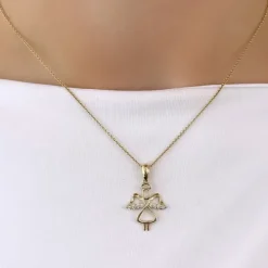 Engel diamant vedhæng i 14 karat guld 0,116 ct