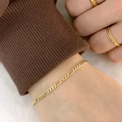 Figaroarmbånd i 14 karat guld 18,5 cm x 2,8 mm