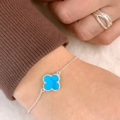 Firkløver armbånd i sølv med vedhæng i sølv