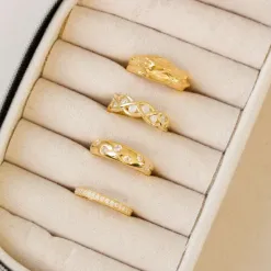 Flettet zirkon ring i forgyldt sølv