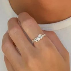 Grøn zirkon ring i sølv