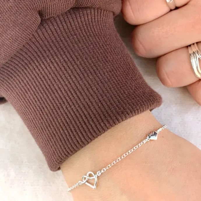 Hjerte armbånd i sølv med vedhæng i sølv