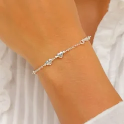 Hjerte armbånd i sølv med vedhæng i sølv