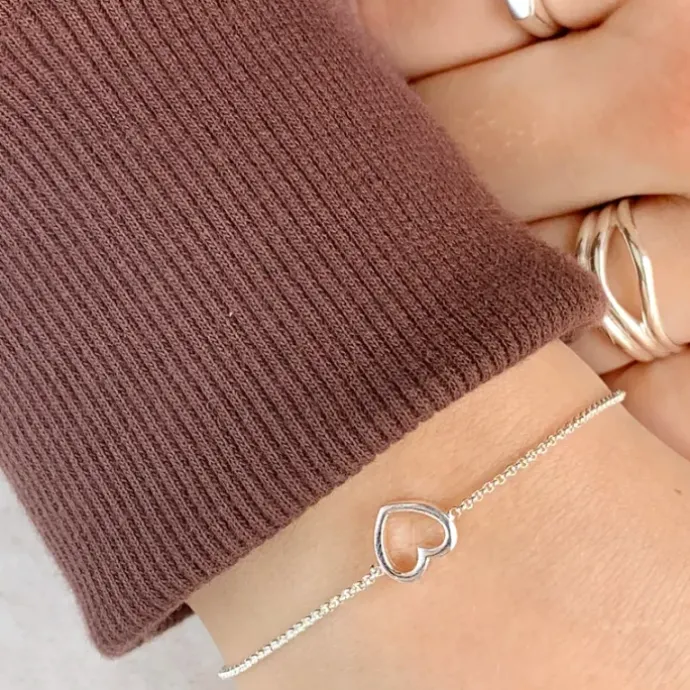 Hjerte armbånd i sølv med vedhæng i sølv