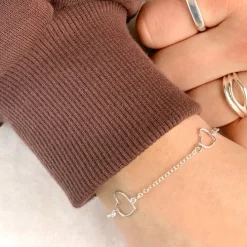 Hjerte armbånd i sølv med vedhæng i sølv