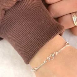 Hjerte armbånd i sølv med vedhæng i sølv