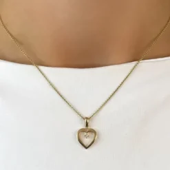 Hjerte diamant halskæde i forgyldt sølv med vedhæng i 8 karat guld