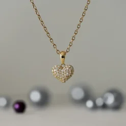 Hjerte diamant vedhæng i 14 karat guld 0,288 ct