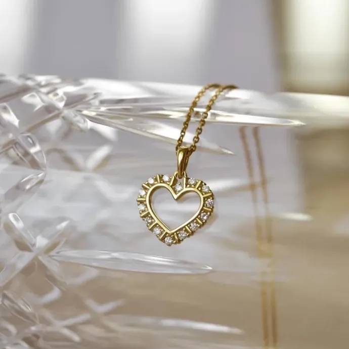 Hjerte diamant vedhæng i 14 karat guld 0,26 ct