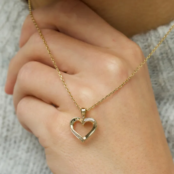 Hjerte diamant vedhæng i 8 karat guld 0,0015 ct