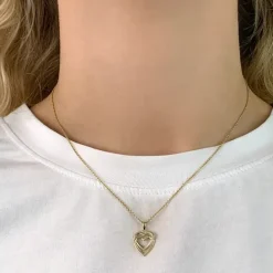 Hjerte vedhæng i 8 karat guld