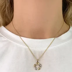 Hjerte zirkon vedhæng i 8 karat guld med rhodium