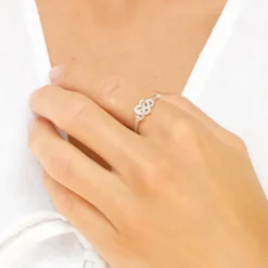 Infinity zirkon ring i sølv