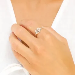Infinity zirkon ring i sølv